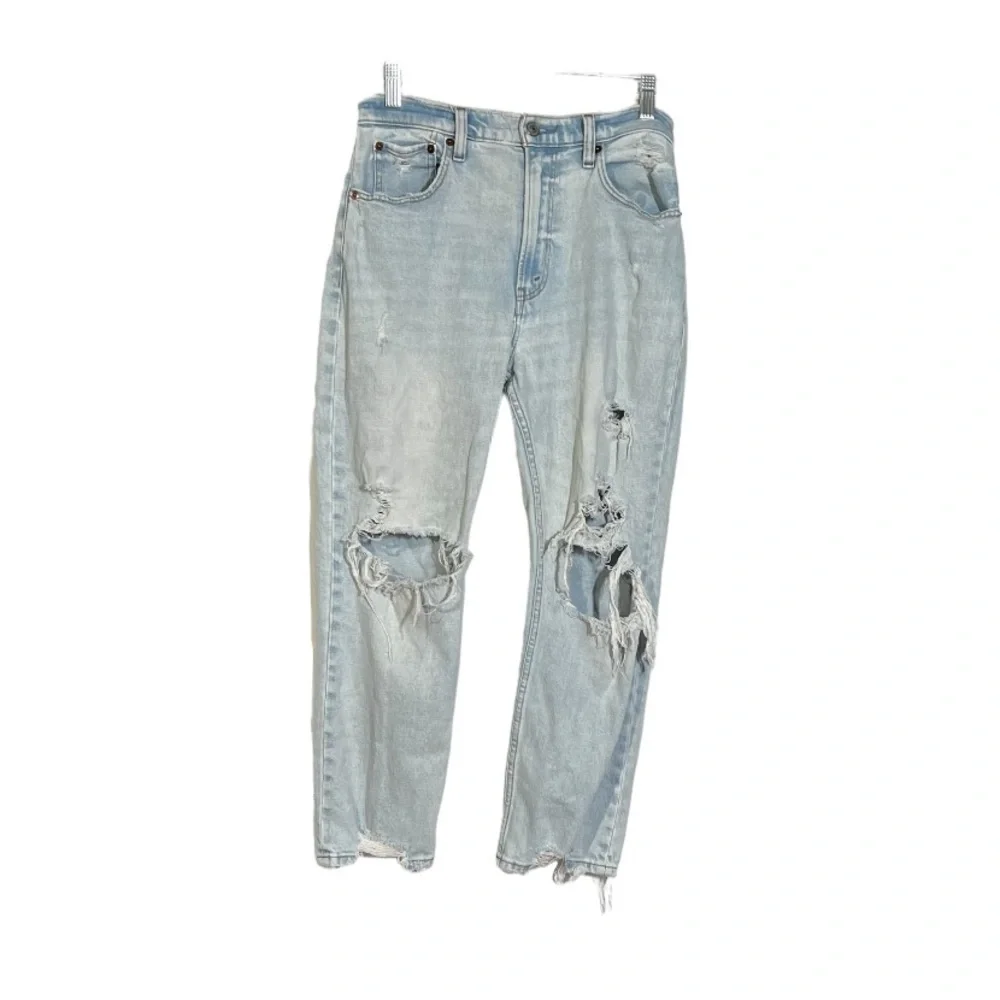 Abercrombie and Fitch Ultra High Rise Jeans Ankle Straight Light Wash Size 6 28